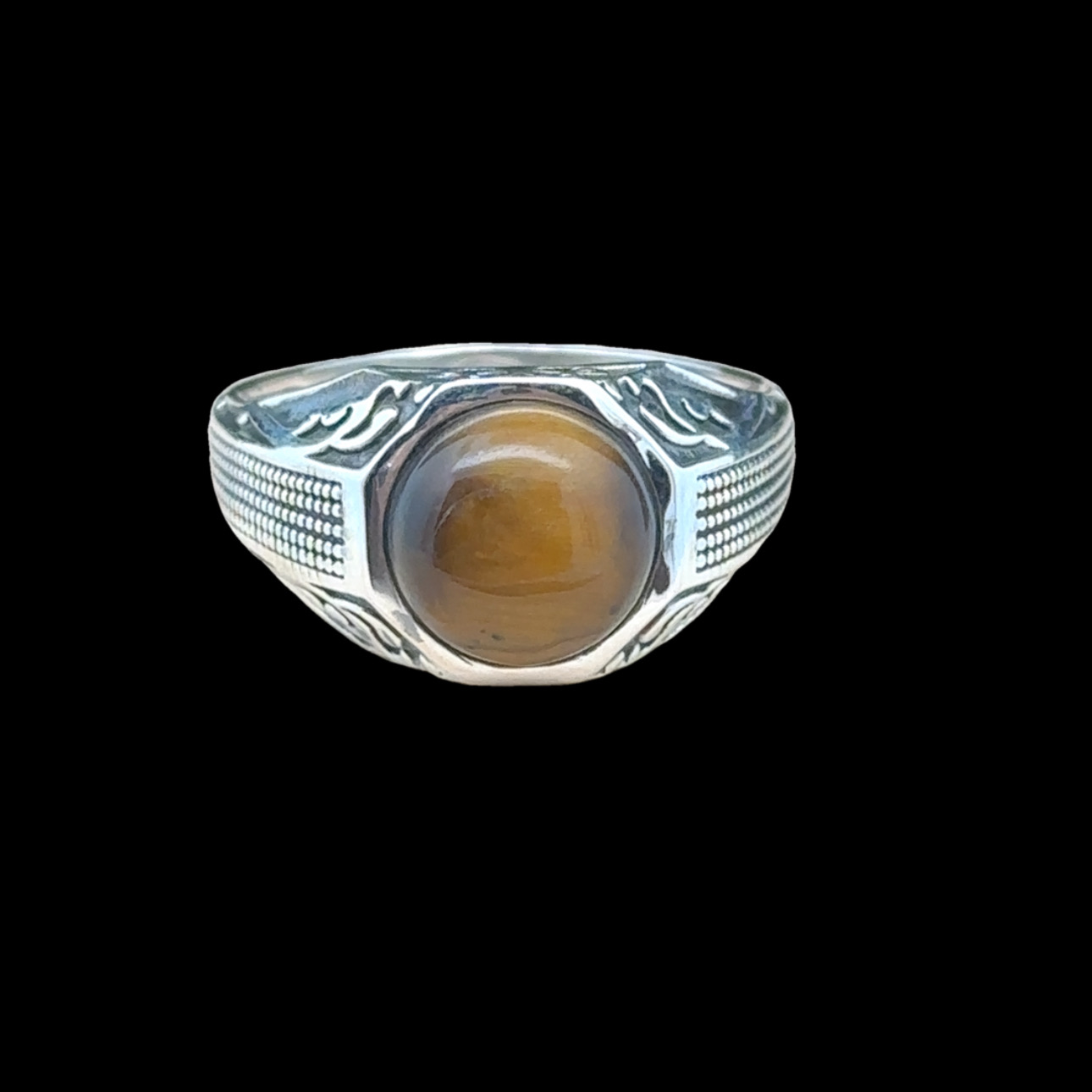 Chevalière homme en oeil de tigre pierre ronde