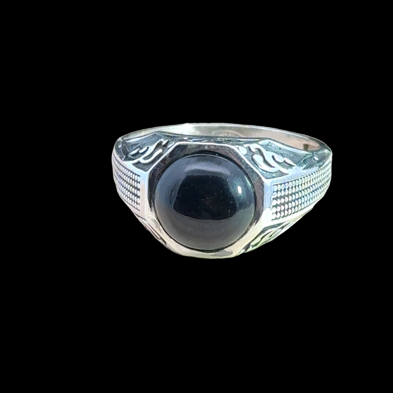 Chevalière homme en onyx pierre ronde