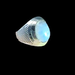 Alternative view of Chevalière homme en pierre de lune