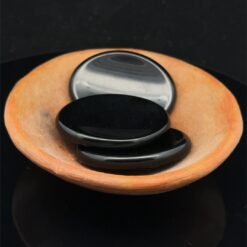 Galet anti-stress en obsidienne noire
