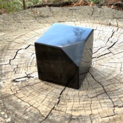 Alternative view of Cube de shungite avec coin coupé