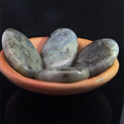 Galet en labradorite 5 cm