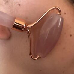 Alternative view of Rouleau de massage en quartz rose