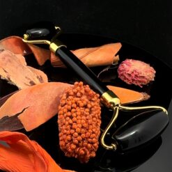 Rouleau de massage en obsidienne noire