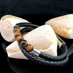 Alternative view of Bracelet 2 rangs en cuir et oeil de tigre 8 MM