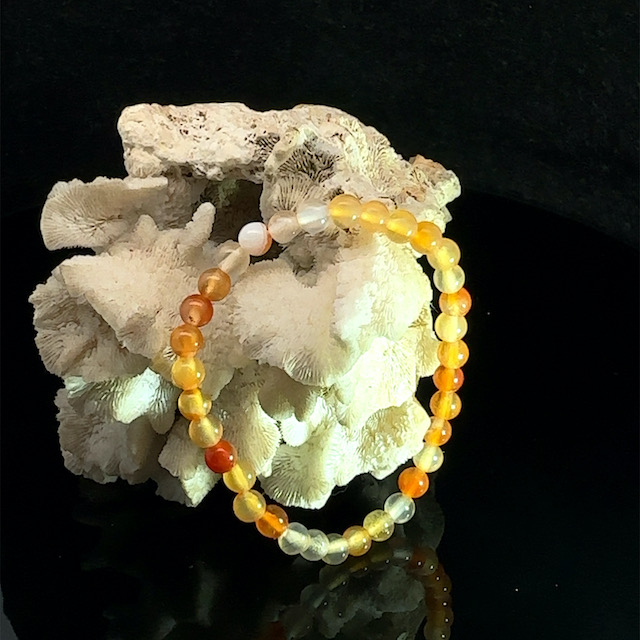 Kids' bracelet with 4mm round carnelian beads - Image 3