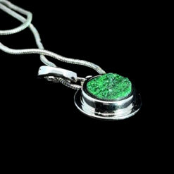 Round 925 silver and uvarovite pendant