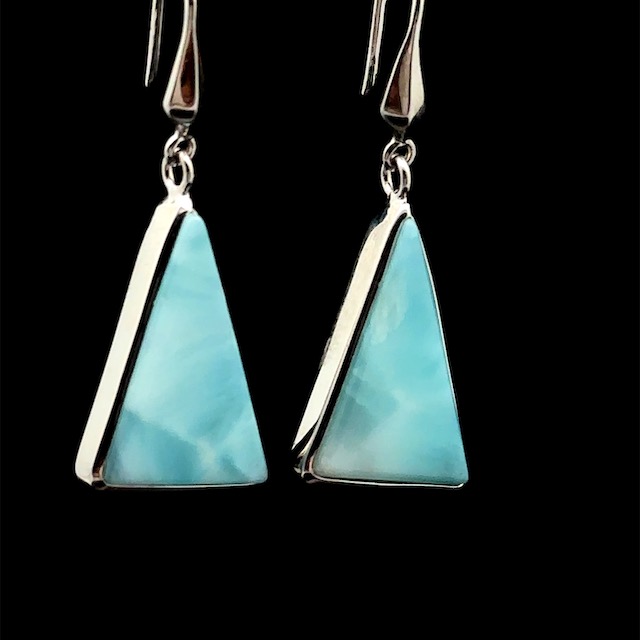 Larimar triangle earrings in 925 silver