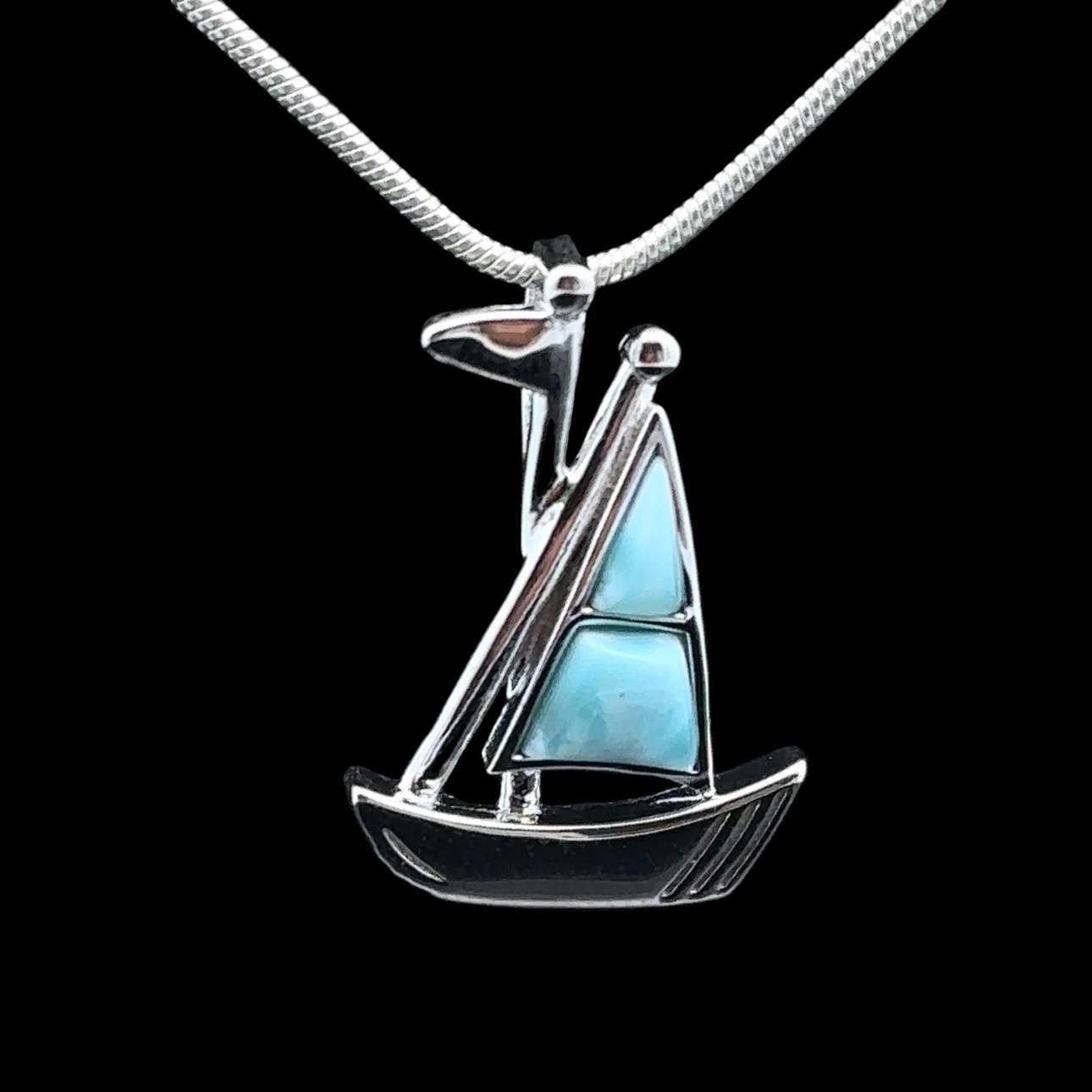 Larimar and rhodium-plated silver sailboat pendant - Image 2