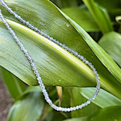 Collier en labradorite facettée perles rondes