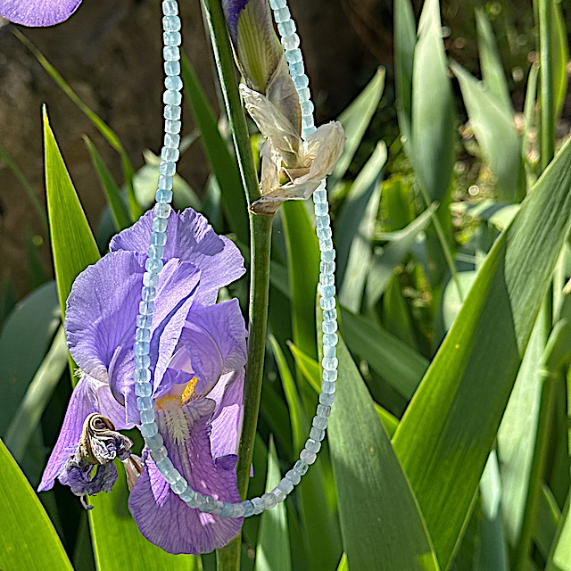Aquamarine necklace with faceted square beads - Image 3