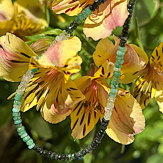 Faceted Emerald Necklace - Image 4