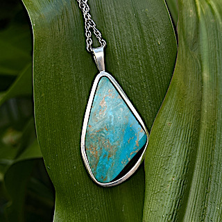 Freeform turquoise and 925 silver pendant - Image 2
