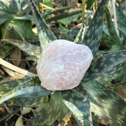 Rose quartz block 1–1.2 kg