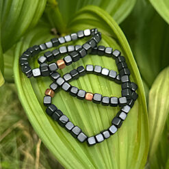 Bracelet cube en shungite avec perle en cuivre