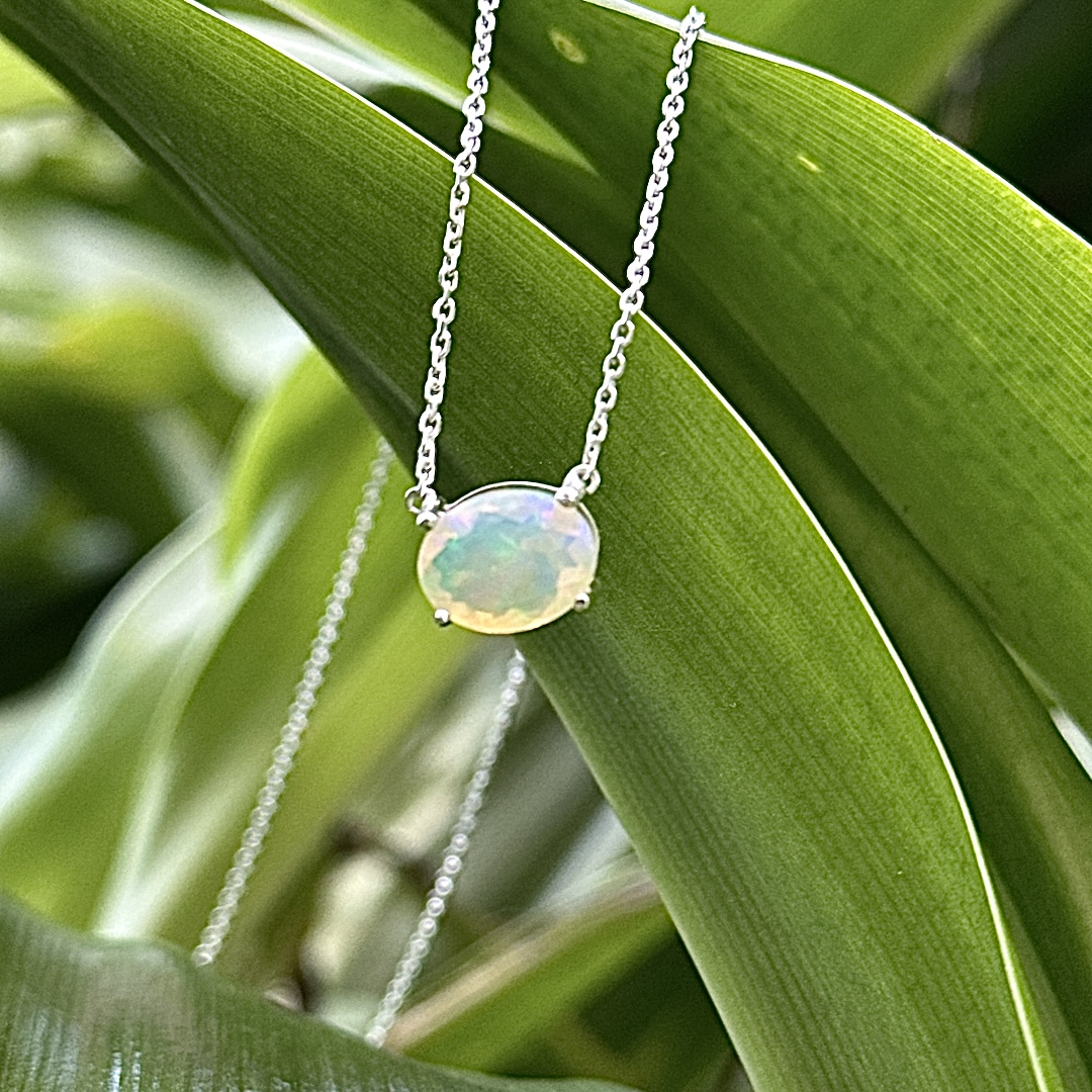 Delicate Necklace with Oval Ethiopian Opal - Image 8