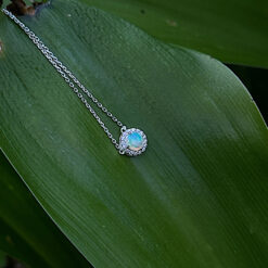 Alternative view of Delicate necklace with silver-set opal