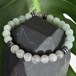 Alternative view of Bracelet  en jade de Birmanie et labradorite qualité A 8mm