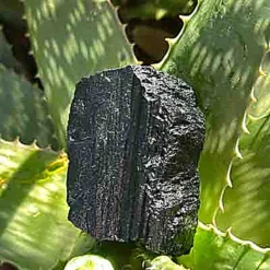 Alternative view of Tourmaline noire brute 248G